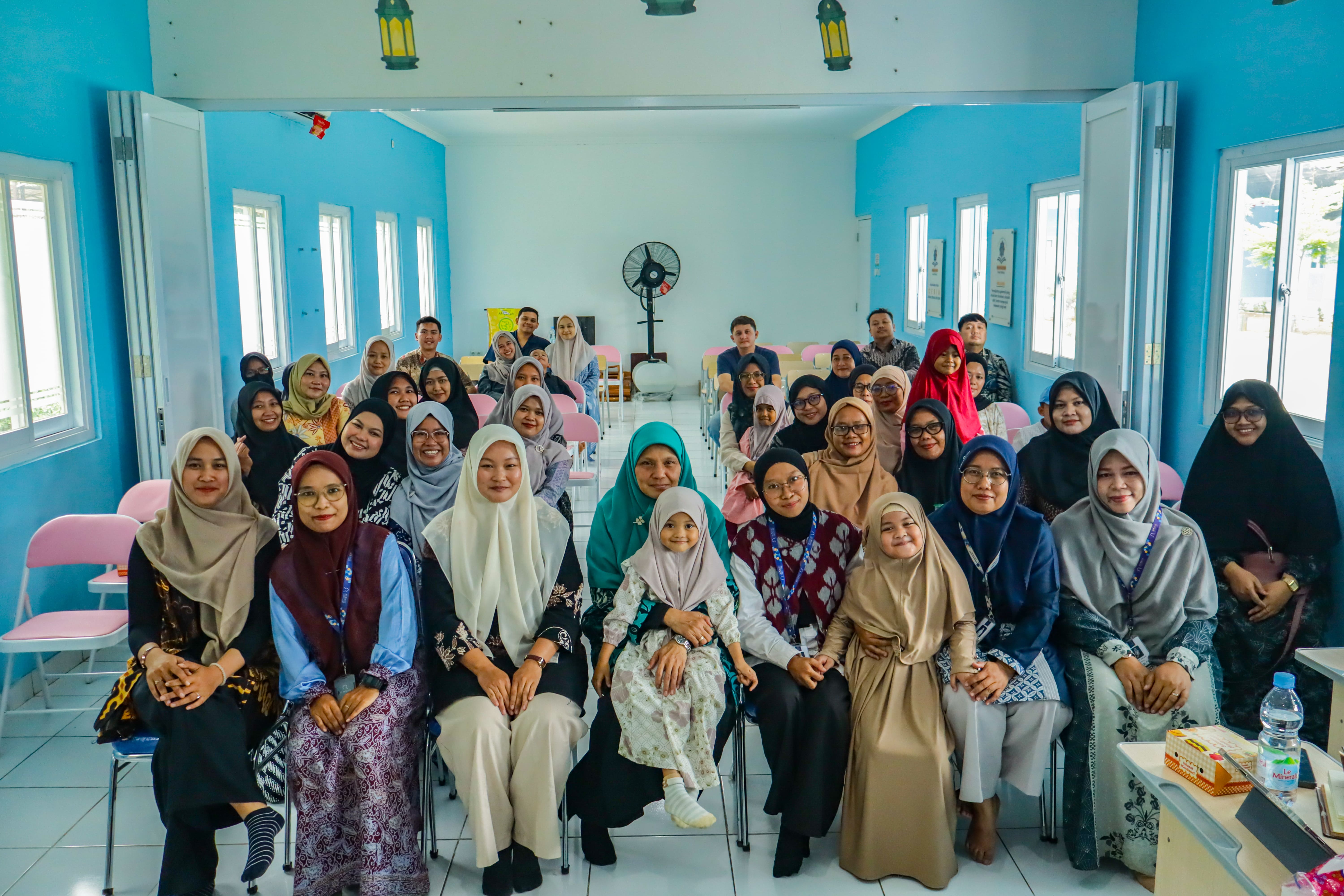 👨‍👩‍👧 Peran serta Ayah dan Ibu dalam Pengasuhan Bersama (Co-Parenting) di Era Modern